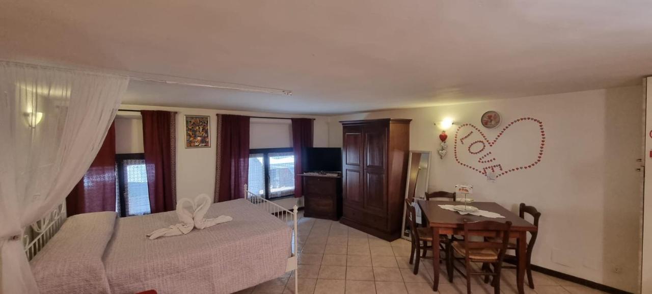 Apartament Monolocale In Via Pedonale Saint-Vincent Zewnętrze zdjęcie